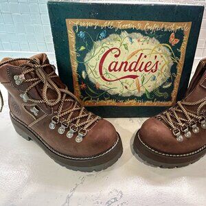 Candie's Women's Everest Brown Leather Lace Up Platform Boots - Size 8.5